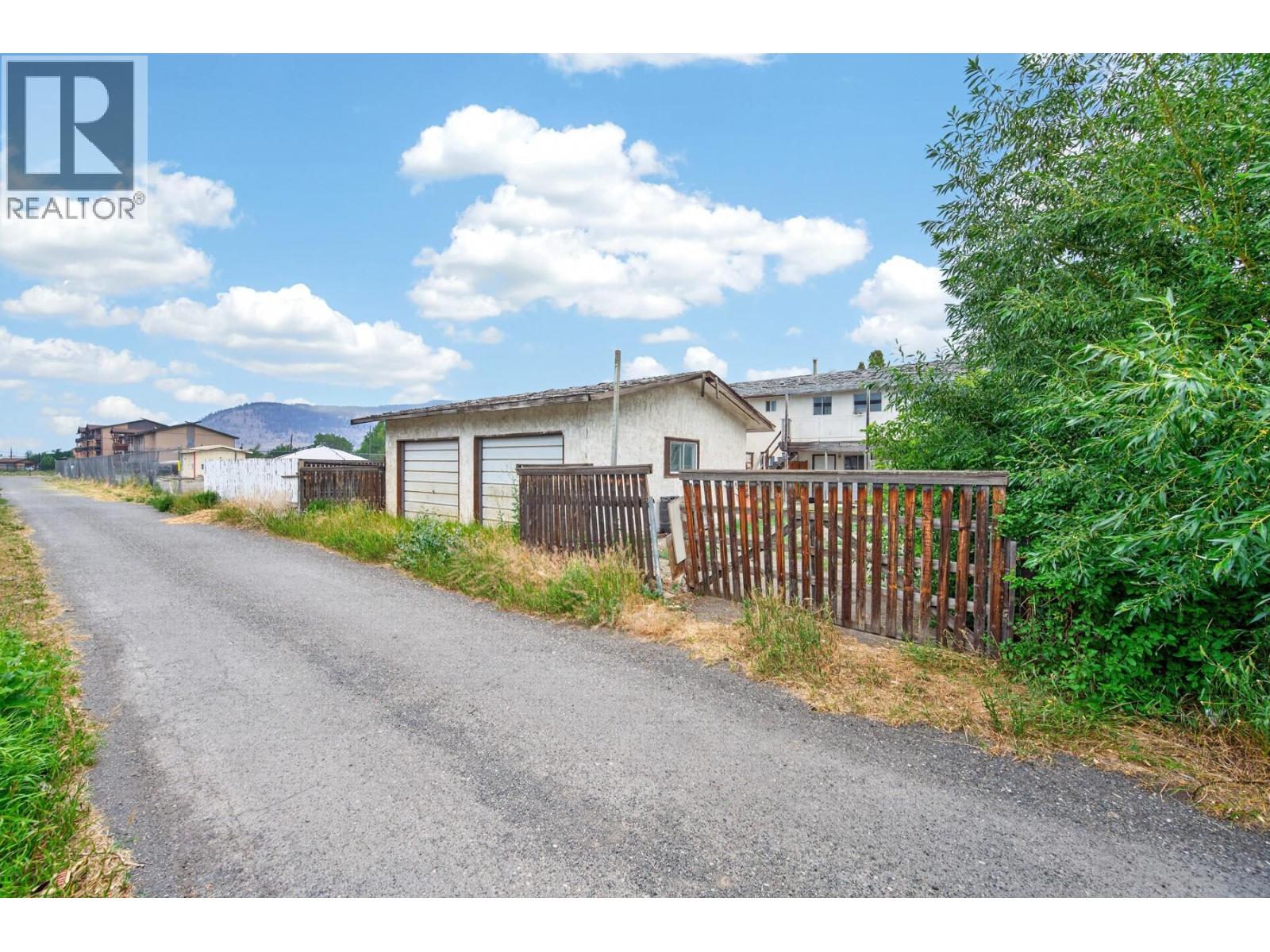 2376 Quilchena Avenue, Merritt, British Columbia  V1K 1B8 - Photo 43 - 10395489
