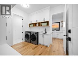 1102 Carnoustie Drive, Kelowna, British Columbia  V1P 0A3 - Photo 18 - 10398071