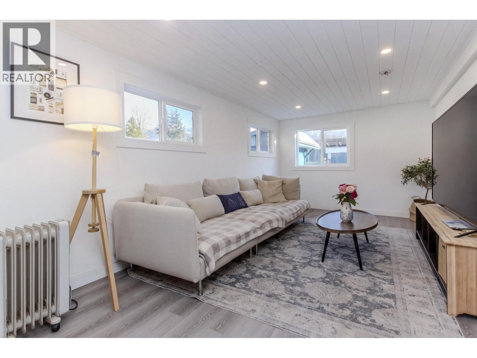 24 40157 Government Road, Squamish, British Columbia  V8B 0N7 - Photo 4 - R3156712