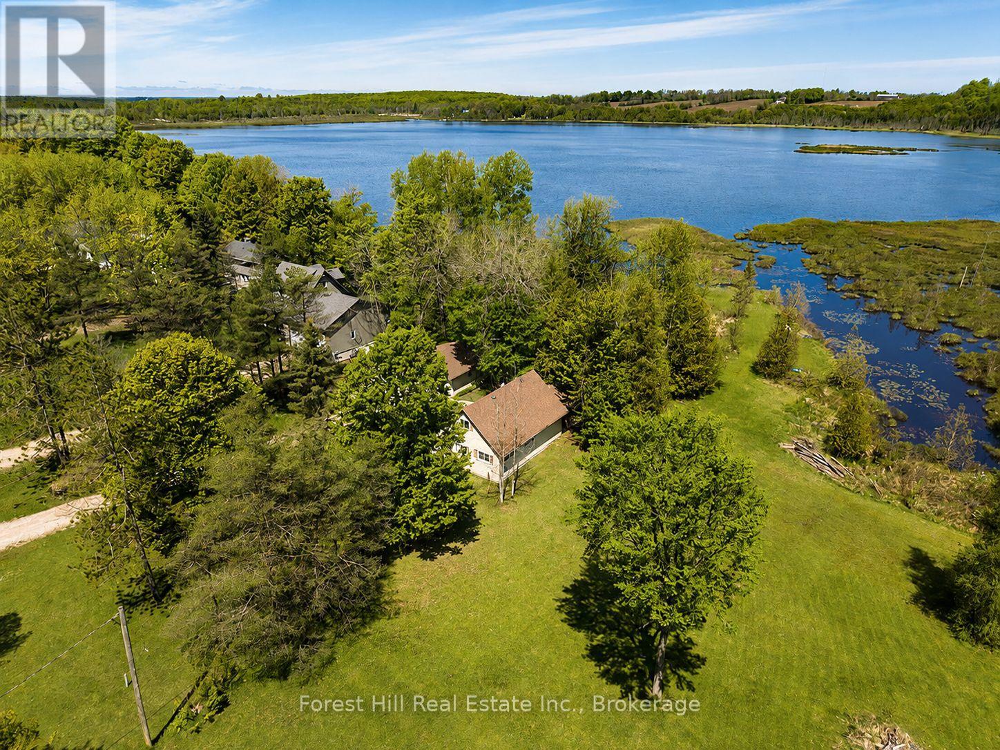 523583 12 CONCESSION, West Grey, Ontario