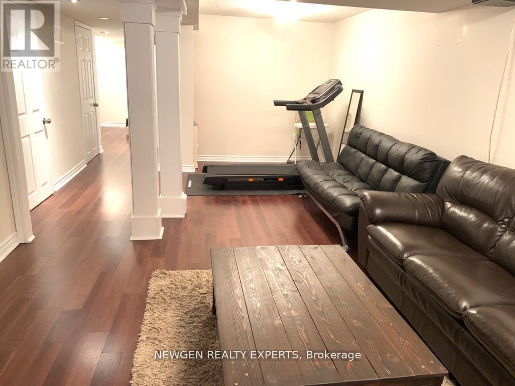 3330 Snowball Road E, Mississauga, Ontario  L5N 7M7 - Photo 12 - W13687568