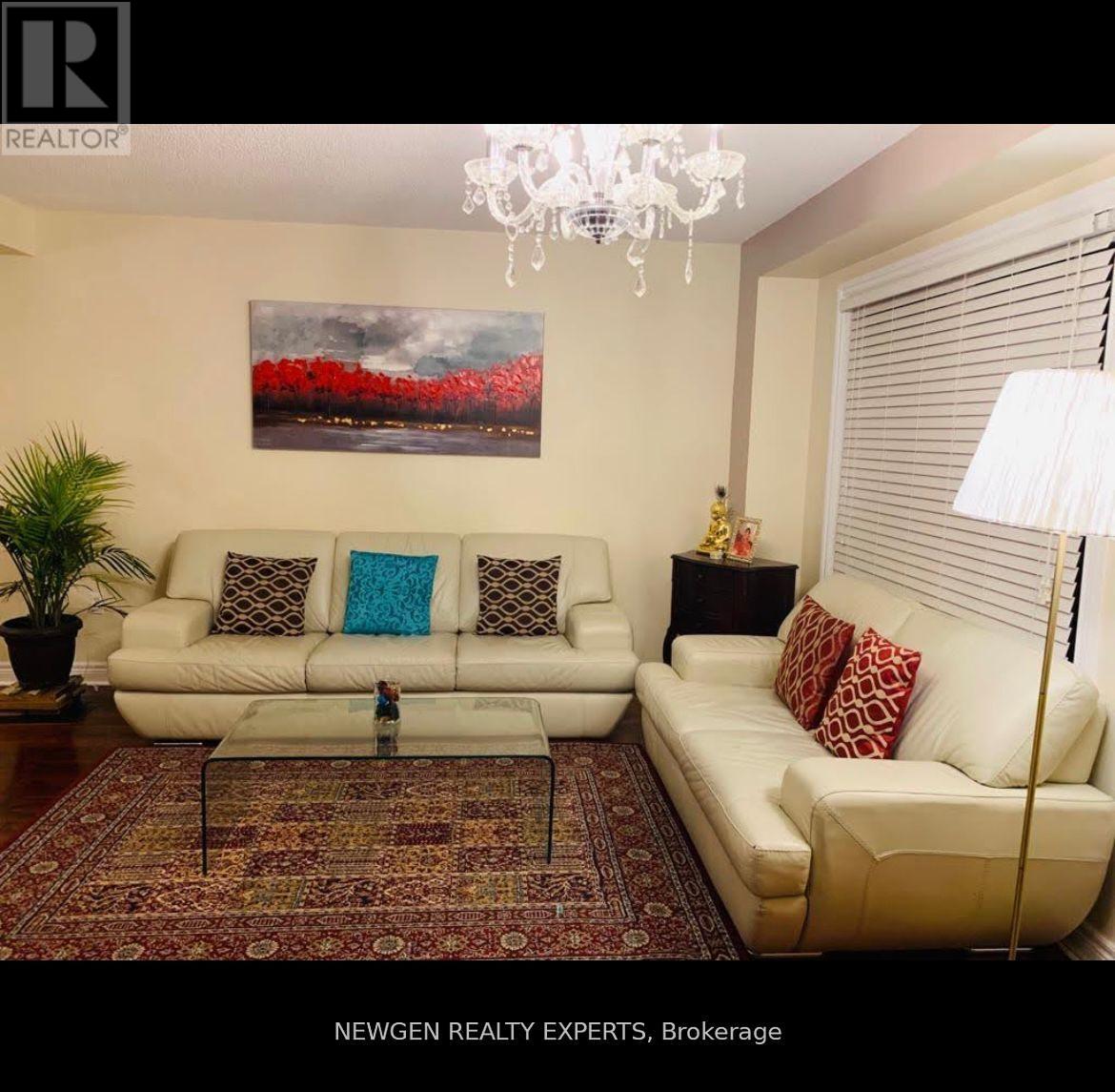 3330 Snowball Road E, Mississauga, Ontario  L5N 7M7 - Photo 4 - W13687568
