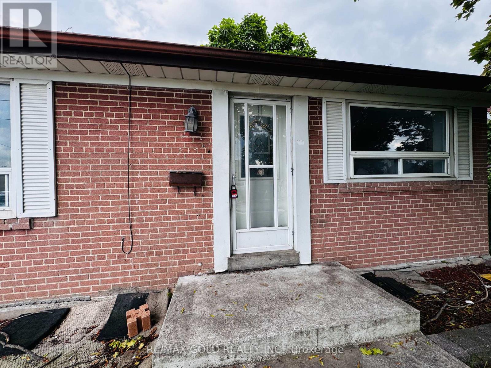 3352 Etude Drive, Mississauga, Ontario  L4T 1T3 - Photo 4 - W13687618
