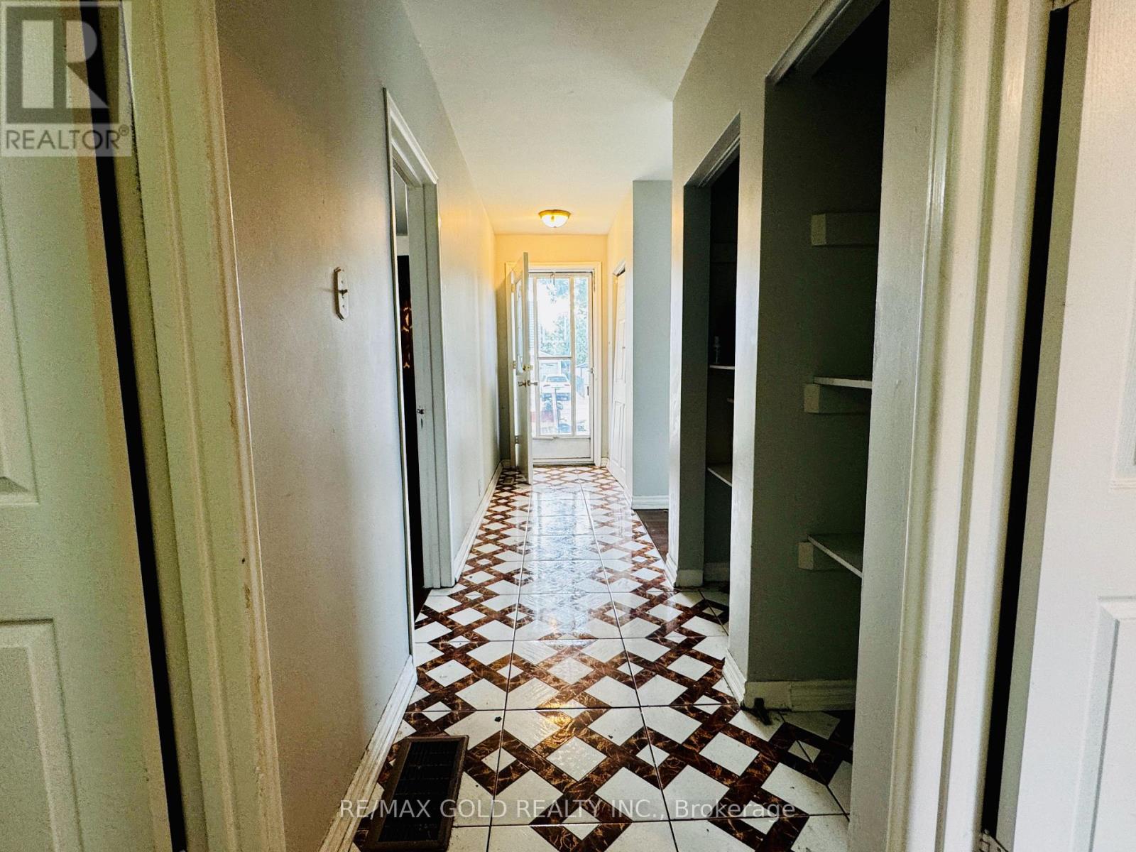 3352 Etude Drive, Mississauga, Ontario  L4T 1T3 - Photo 6 - W13687618
