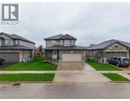 300 HUTTON Street E, Listowel, Ontario