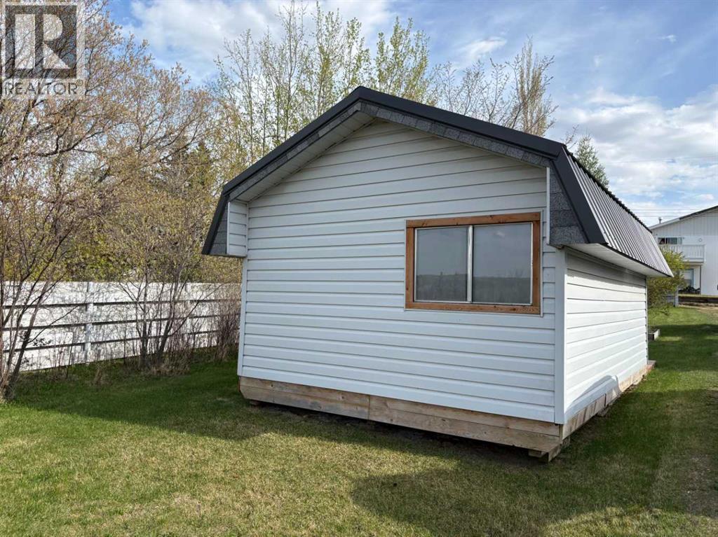 4915 50 Avenue E, Bluffton, Alberta  T0C 0M0 - Photo 29 - A2313696