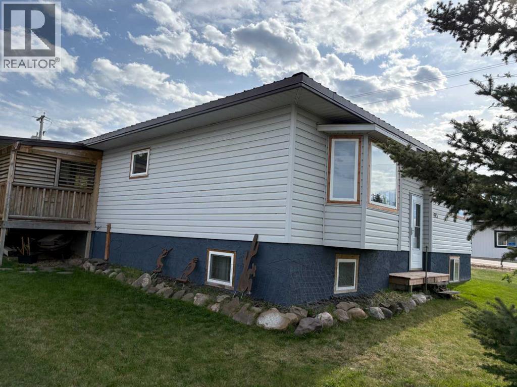 4915 50 Avenue E, Bluffton, Alberta  T0C 0M0 - Photo 32 - A2313696