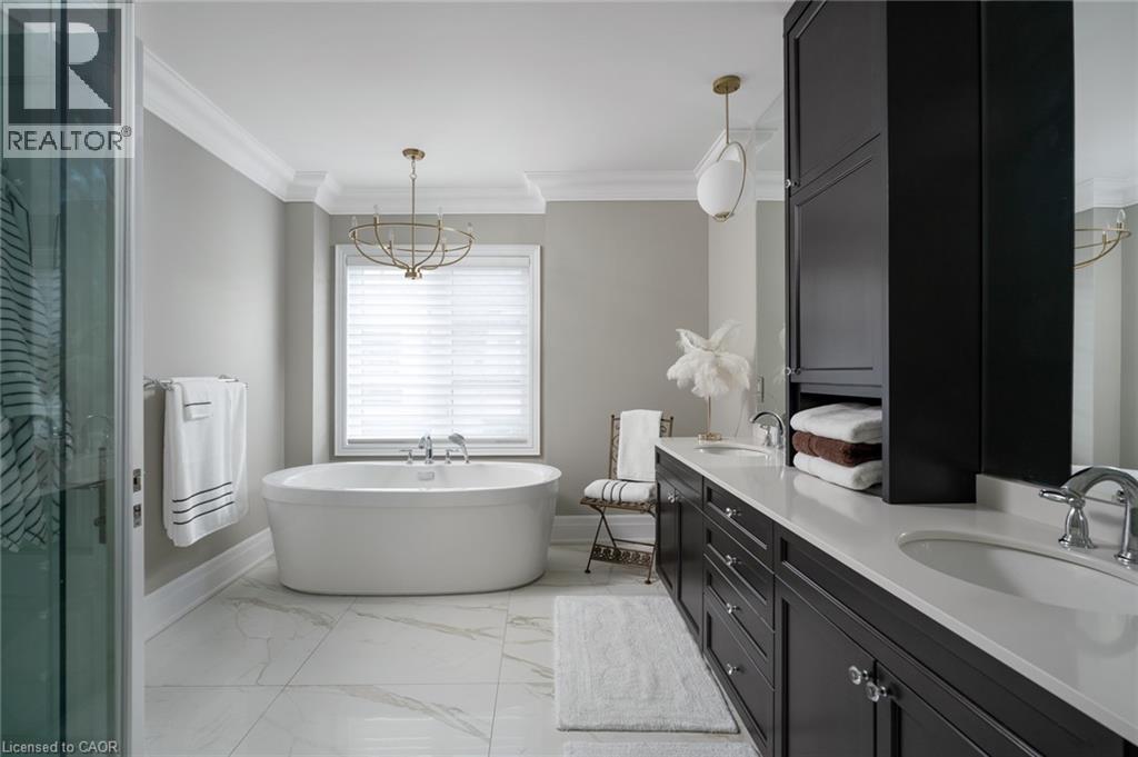 253 Hanover Street, Oakville, Ontario  L6K 0H3 - Photo 20 - 40845790