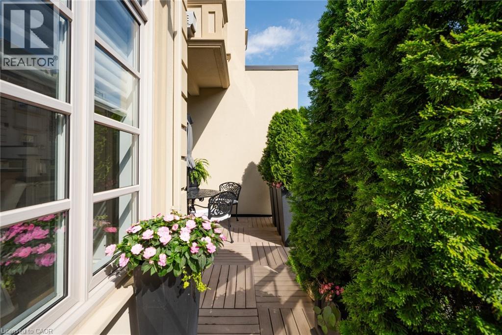 253 Hanover Street, Oakville, Ontario  L6K 0H3 - Photo 16 - 40845790