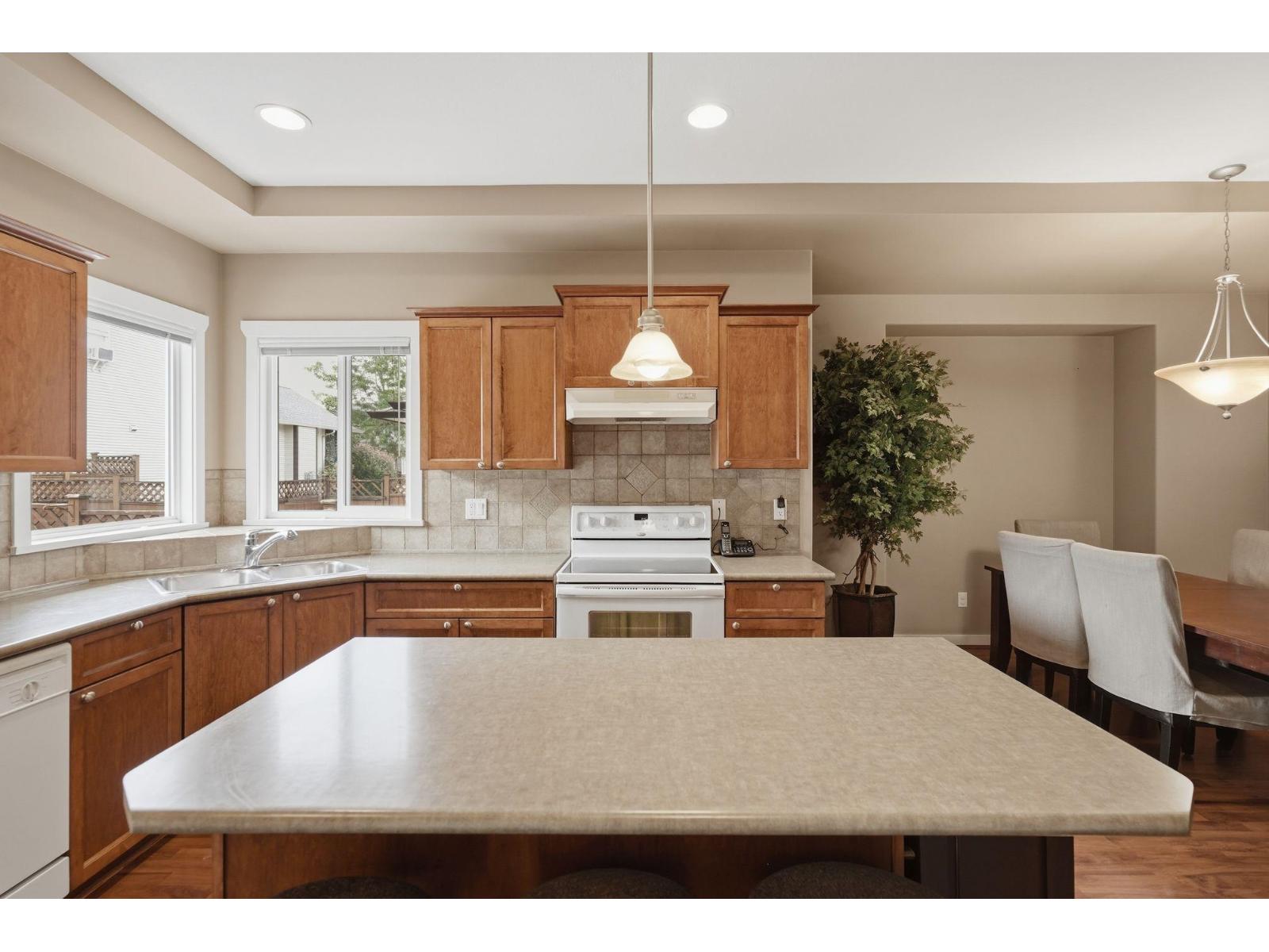 6888 189th Street, Surrey, British Columbia  V4N 5K1 - Photo 13 - R3155757