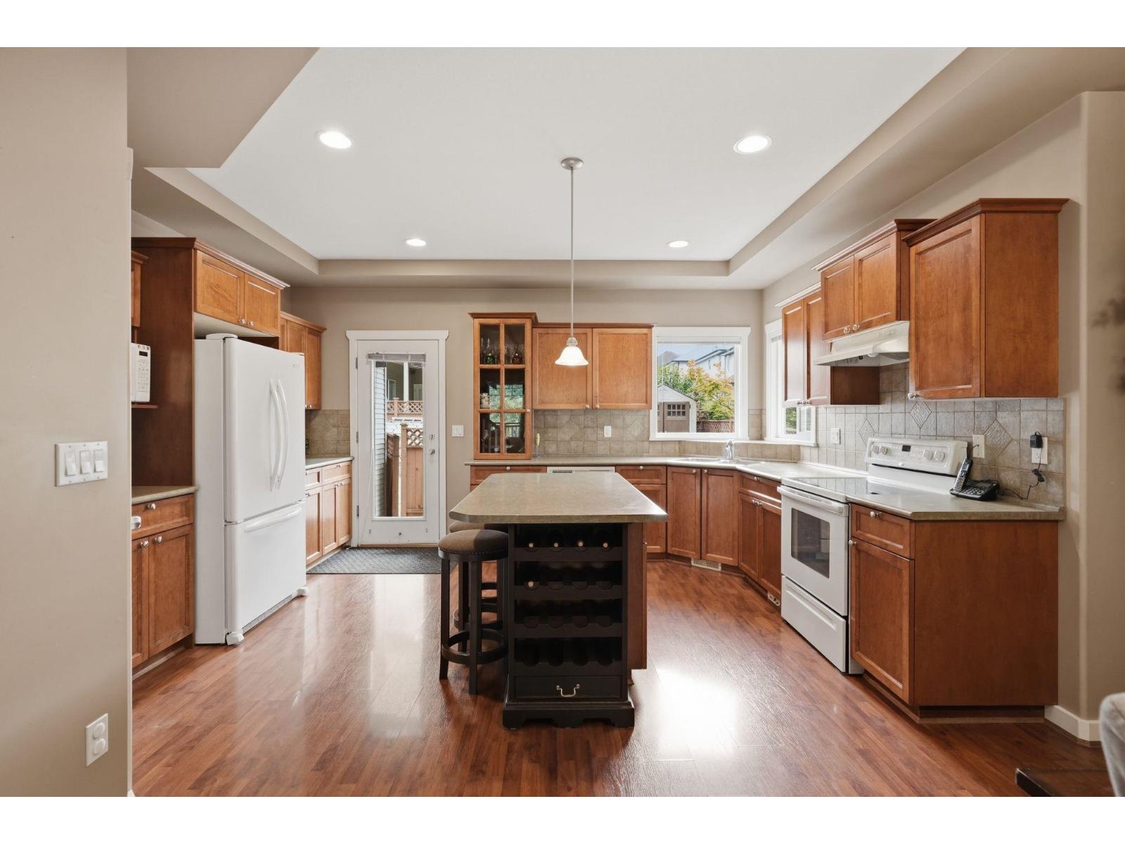 6888 189th Street, Surrey, British Columbia  V4N 5K1 - Photo 12 - R3155757