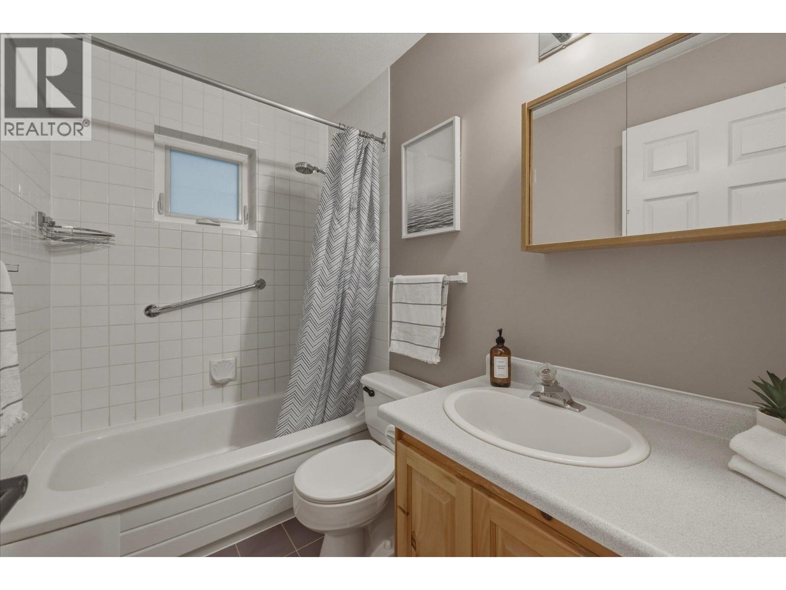 2323 Aspen Court, Whistler, British Columbia  V8E 0A6 - Photo 27 - R3144871