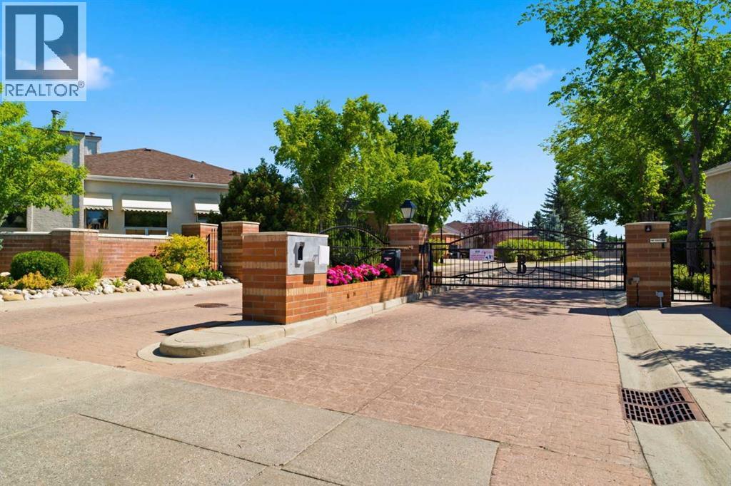 60 Prominence Point SW, Calgary, Alberta  T3H 3E8 - Photo 30 - A2334548
