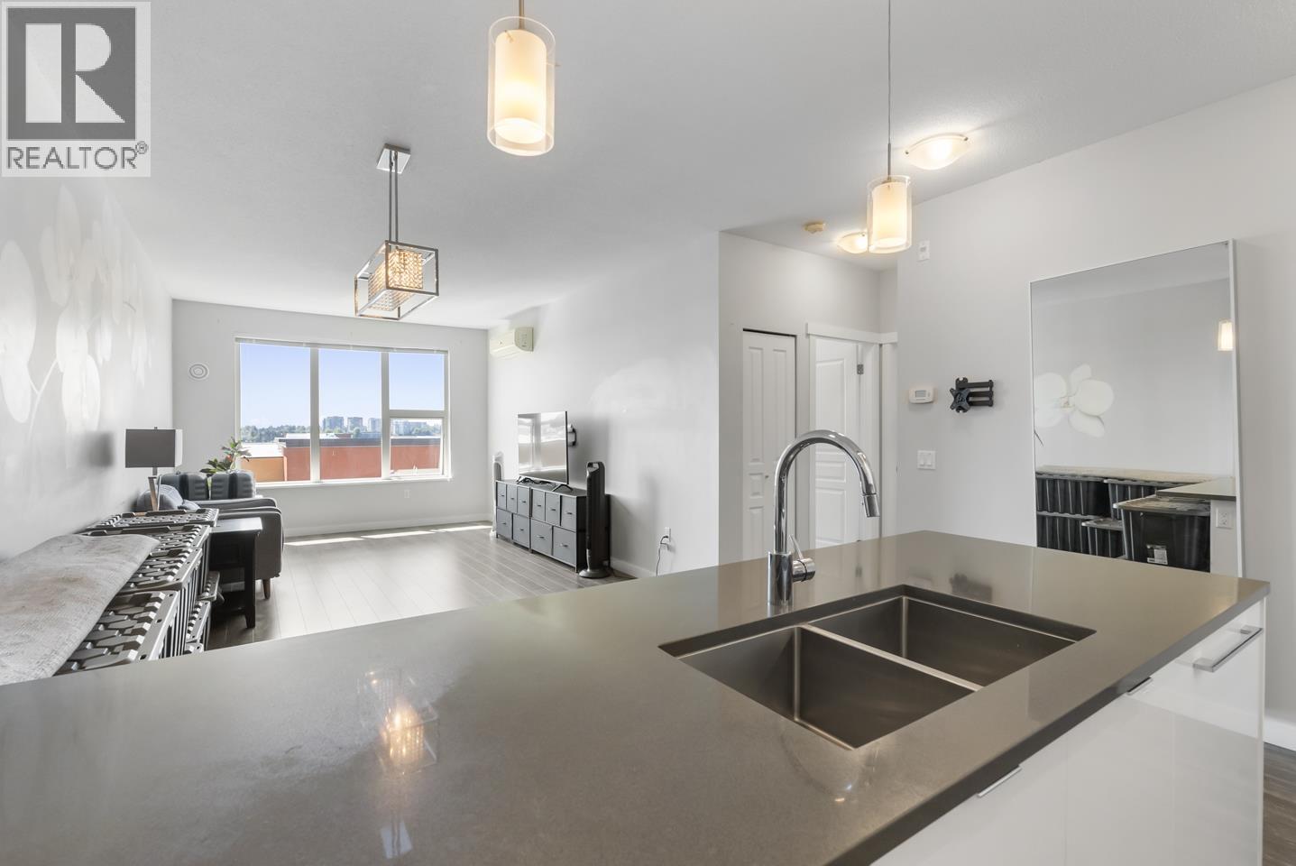 613 9311 Alexandra Road, Richmond, British Columbia  V6X 0L8 - Photo 7 - R3156487