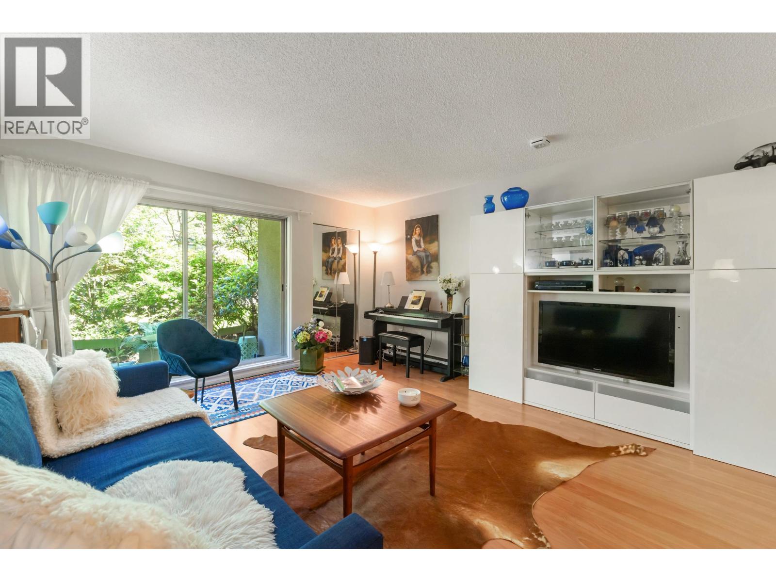215 4373 Halifax Street, Burnaby, British Columbia  V5C 5Z2 - Photo 5 - R3156160