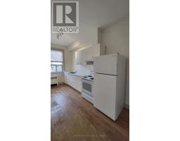 2 - 7 THOMAS STREET, Mississauga, Ontario