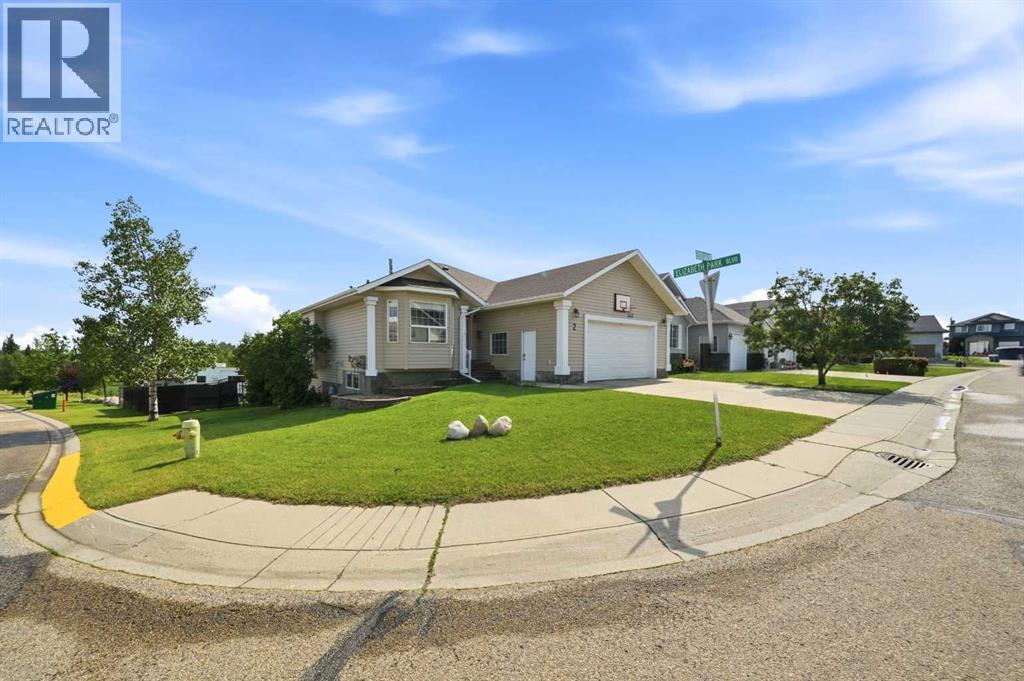 2 Estella Crescent, Lacombe, Alberta  T4L 2M4 - Photo 6 - A2336783