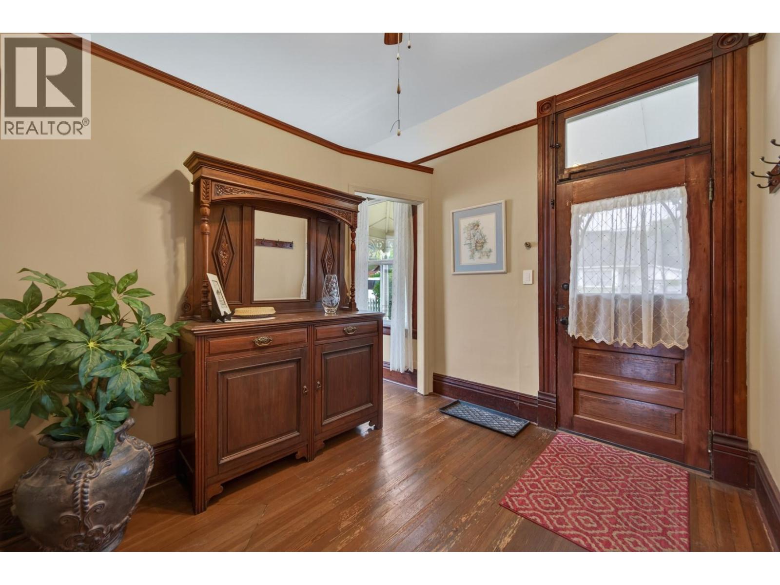 1888 Granite Avenue, Merritt, British Columbia  V1K 1B8 - Photo 6 - 10391248