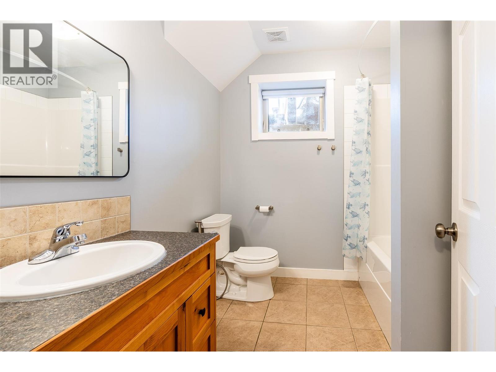 989 Swansea View Road Unit# 3, Windermere, British Columbia  V0A 1K3 - Photo 23 - 10397966
