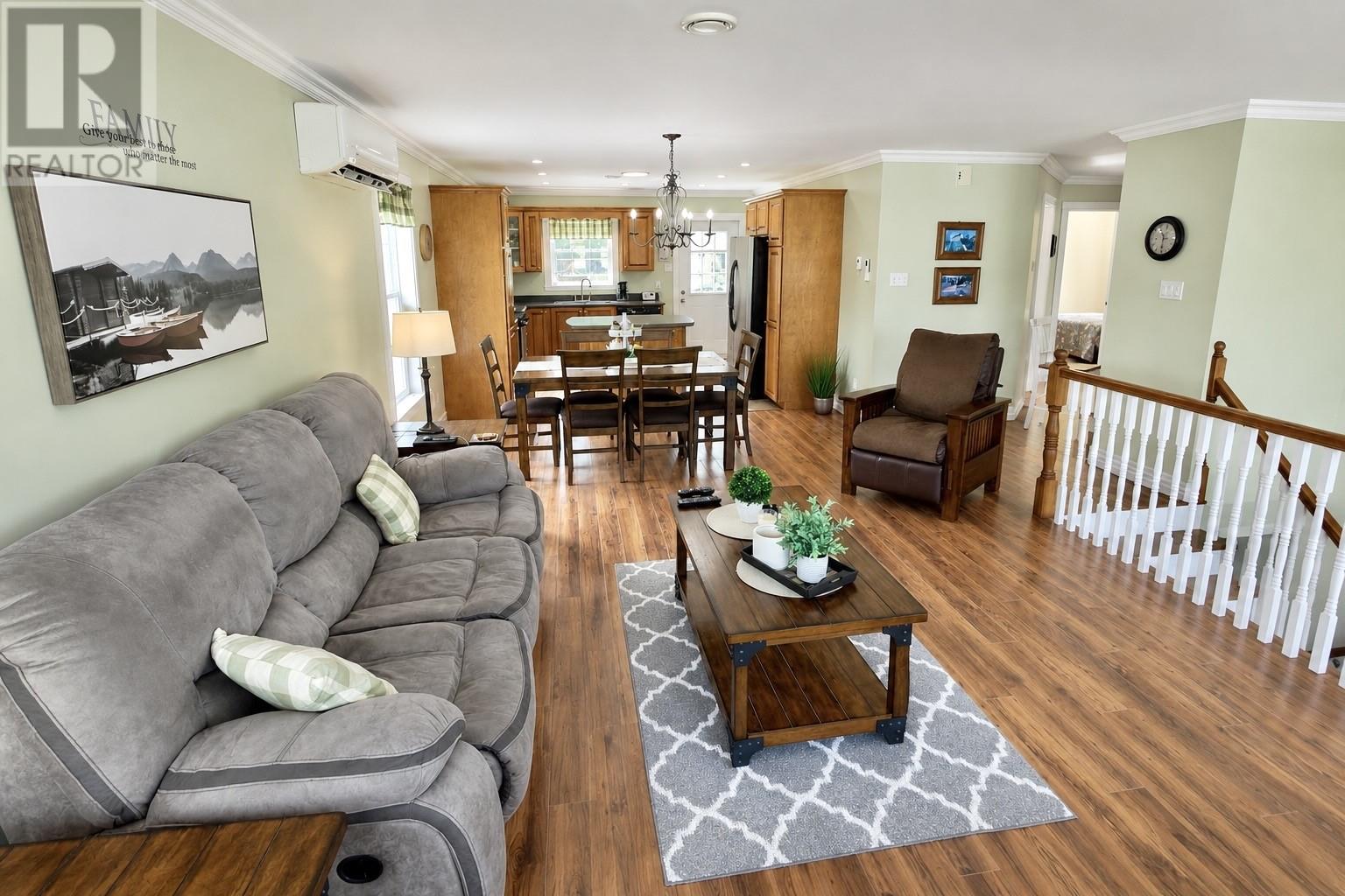 76 CLEARWATER Drive, CLARENVILLE — photo 13