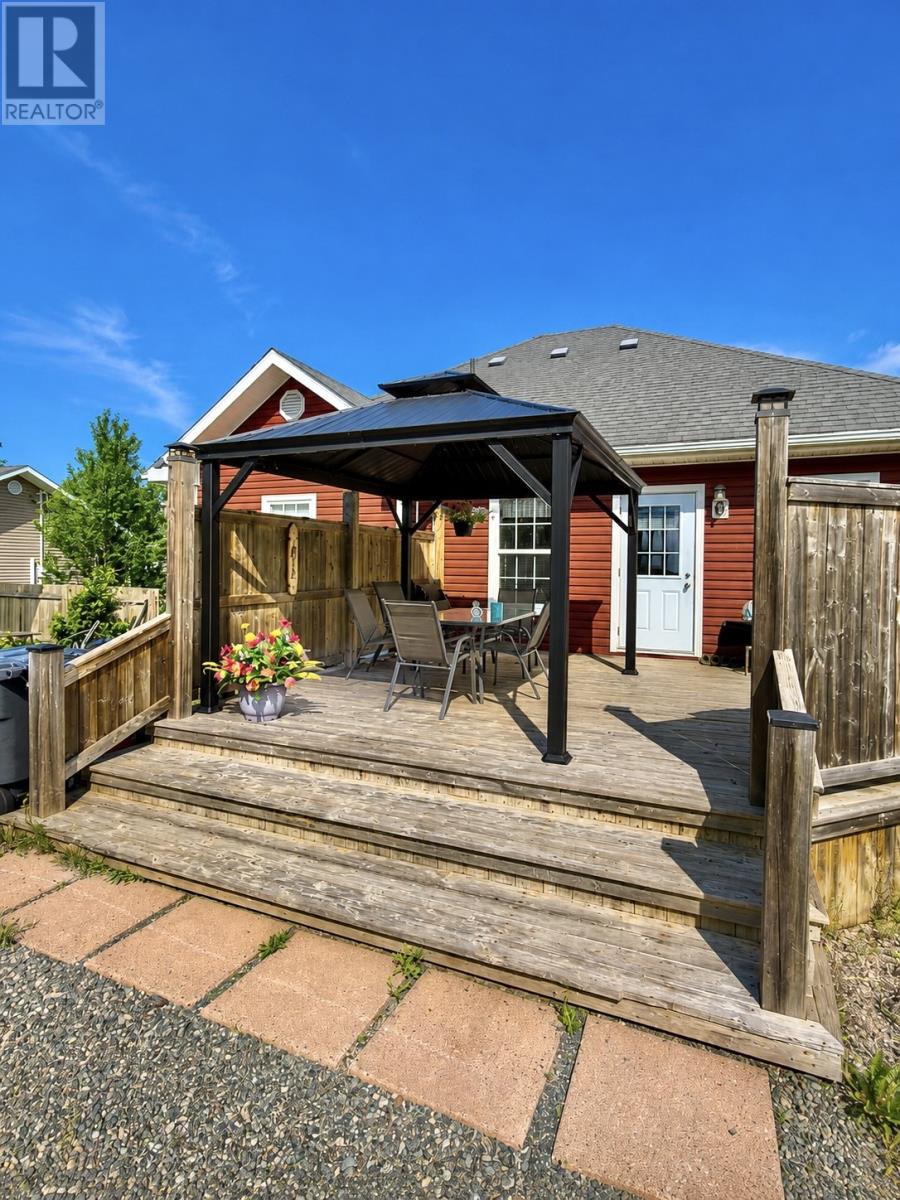 76 CLEARWATER Drive, CLARENVILLE — photo 7