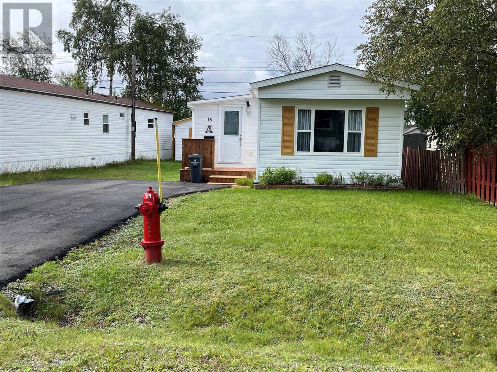 15 Viscount Crescent, Gander — photo 2