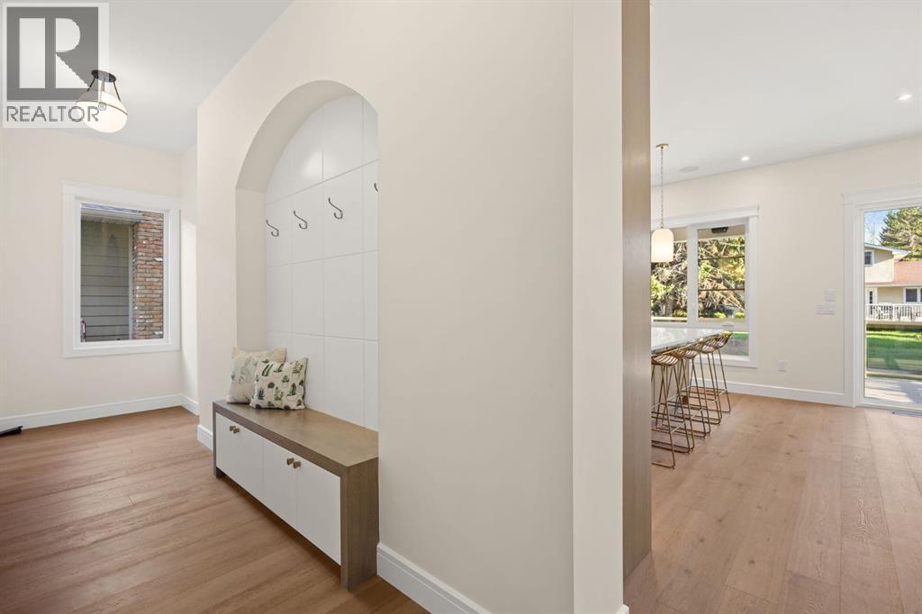 26 Varsplain Place NW, Calgary, Alberta  T3A 0C7 - Photo 36 - A2313760