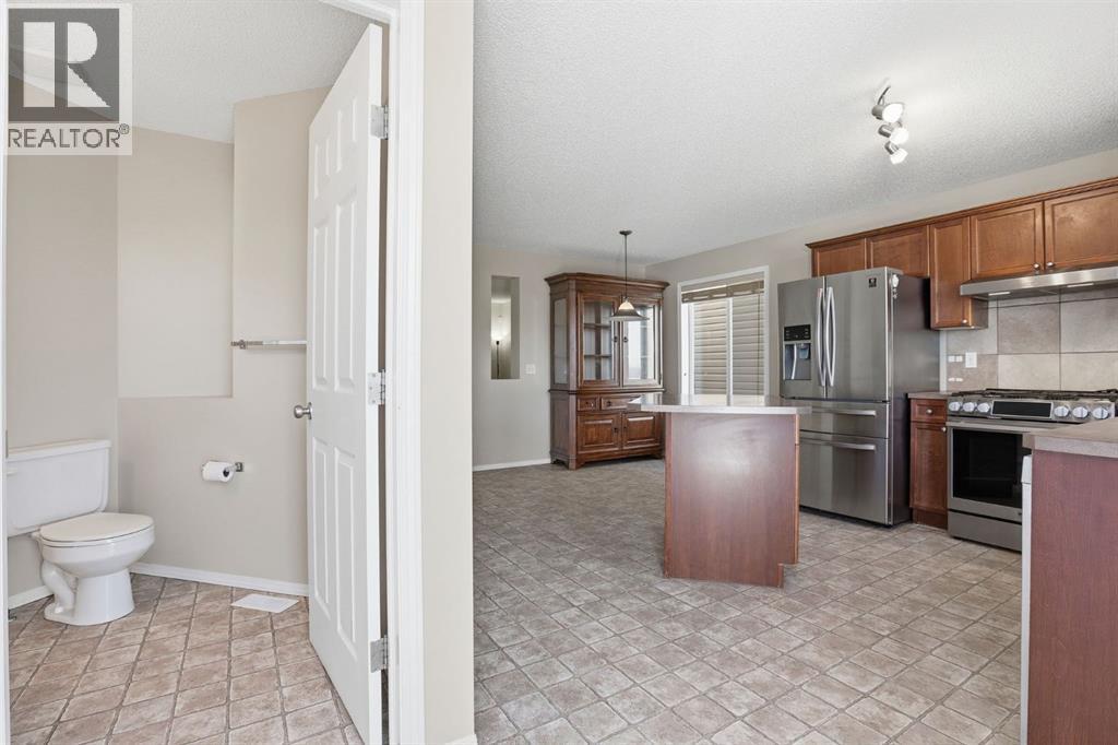 260 Covemeadow Road NE, Calgary, Alberta  T3K 6E6 - Photo 12 - A2318448