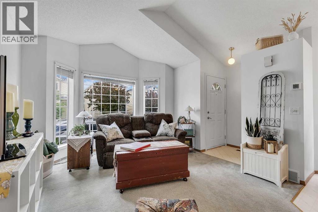 86 Coventry Lane NE, Calgary, Alberta  T3K 4G4 - Photo 7 - A2325815