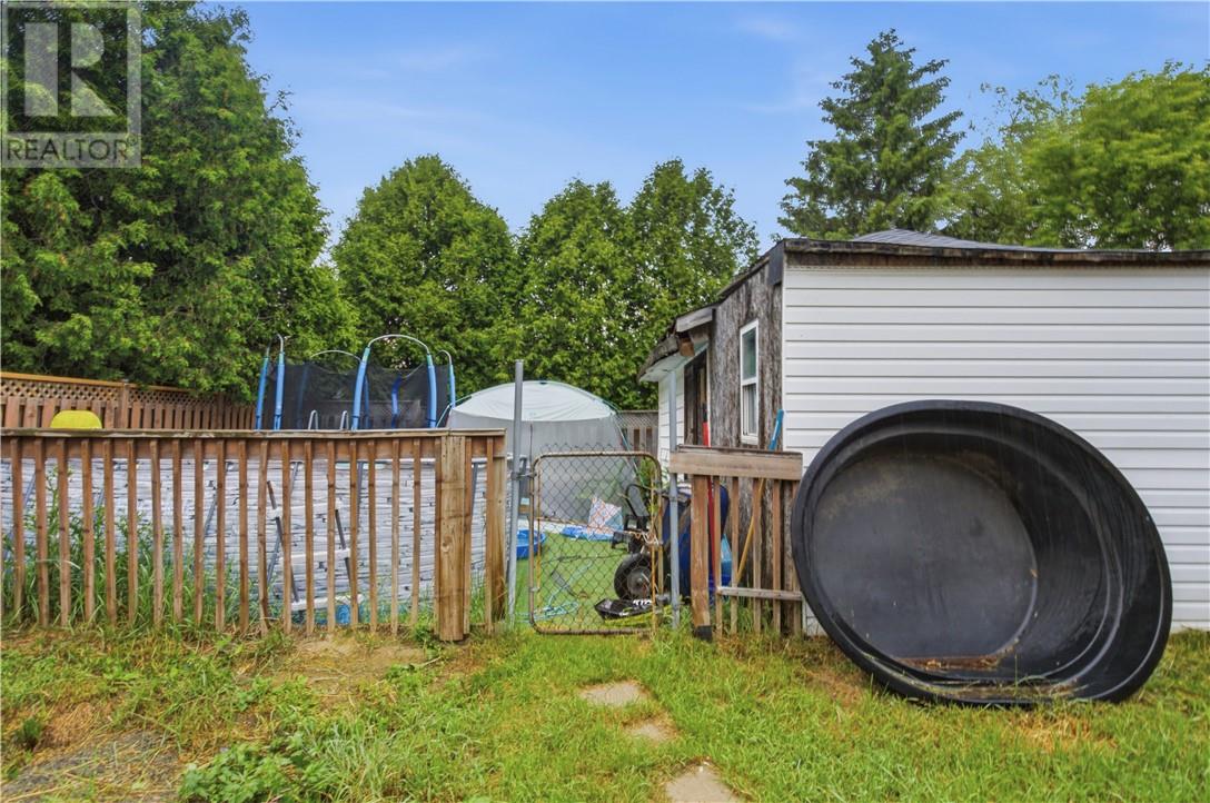 3297 Falconbridge Highway, Garson, Ontario  P3L 1E2 - Photo 18 - 2129016