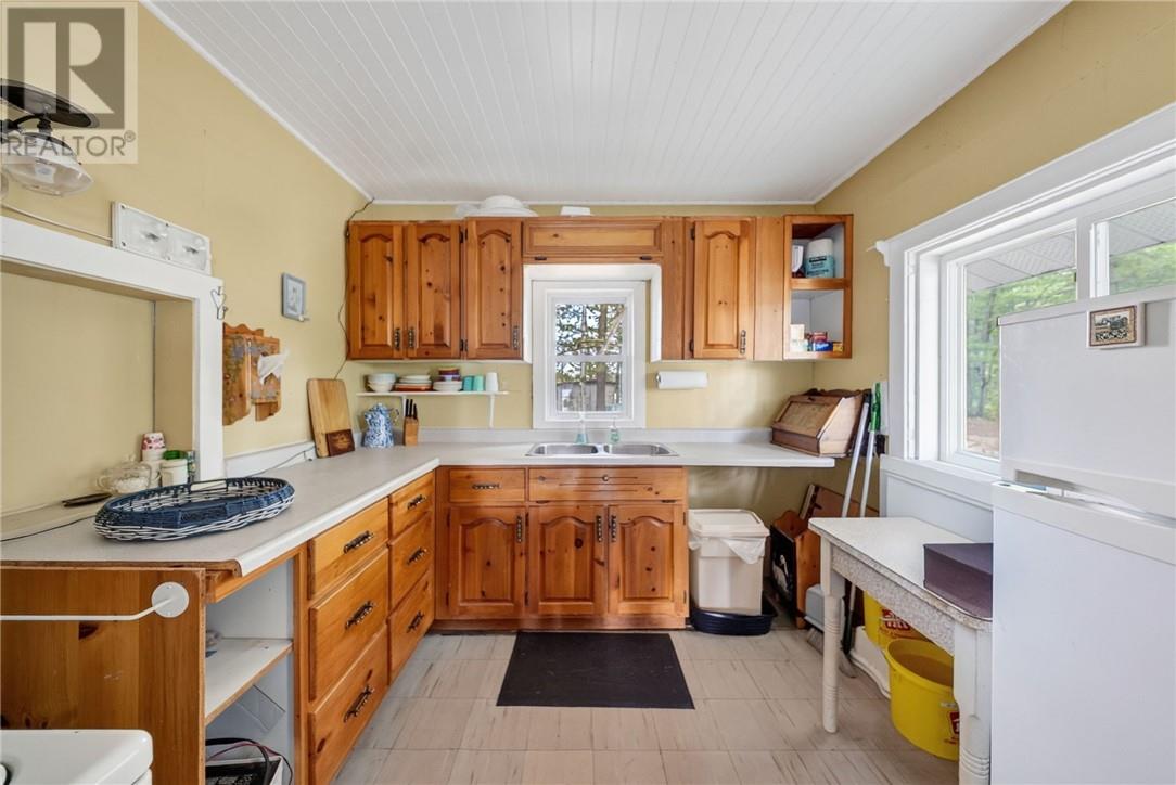 272 Island #3, Whitefish, Ontario  P0M 3E0 - Photo 30 - 2129849