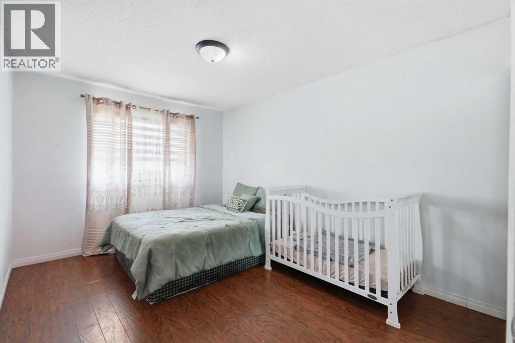 40 Penworth Place SE, Calgary, Alberta  T2A 4G4 - Photo 13 - A2334140