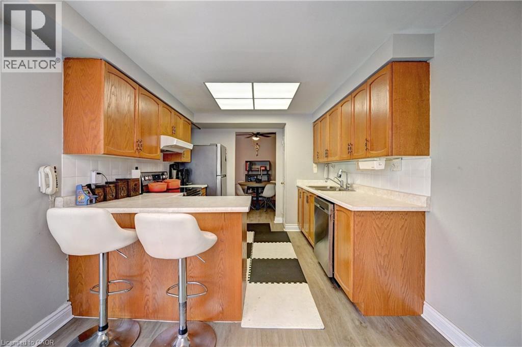 265 Westcourt Place Unit# 210, Waterloo, Ontario  N2L 6E4 - Photo 13 - 40856612