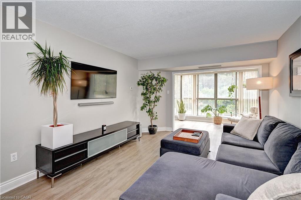 265 Westcourt Place Unit# 210, Waterloo, Ontario  N2L 6E4 - Photo 11 - 40856612