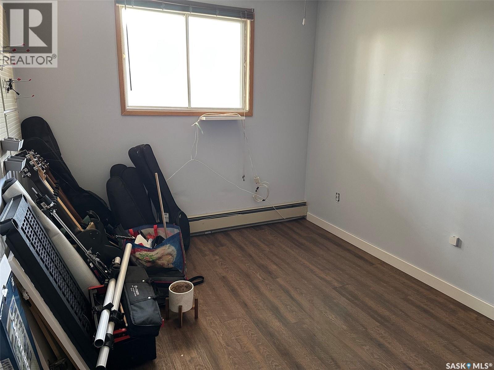 204 306 Perkins Street, Estevan, Saskatchewan  S4A 2K1 - Photo 9 - SK045918