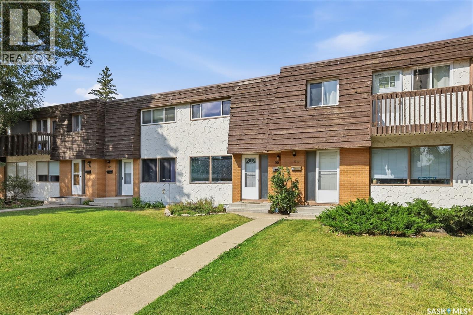 58 120 Acadia Drive, Saskatoon, Saskatchewan  S7H 3V2 - Photo 2 - SK045821