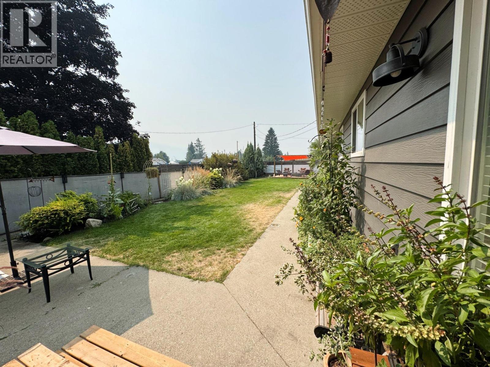 2228 75th Avenue, Grand Forks, British Columbia  V0H 1H2 - Photo 37 - 10397423