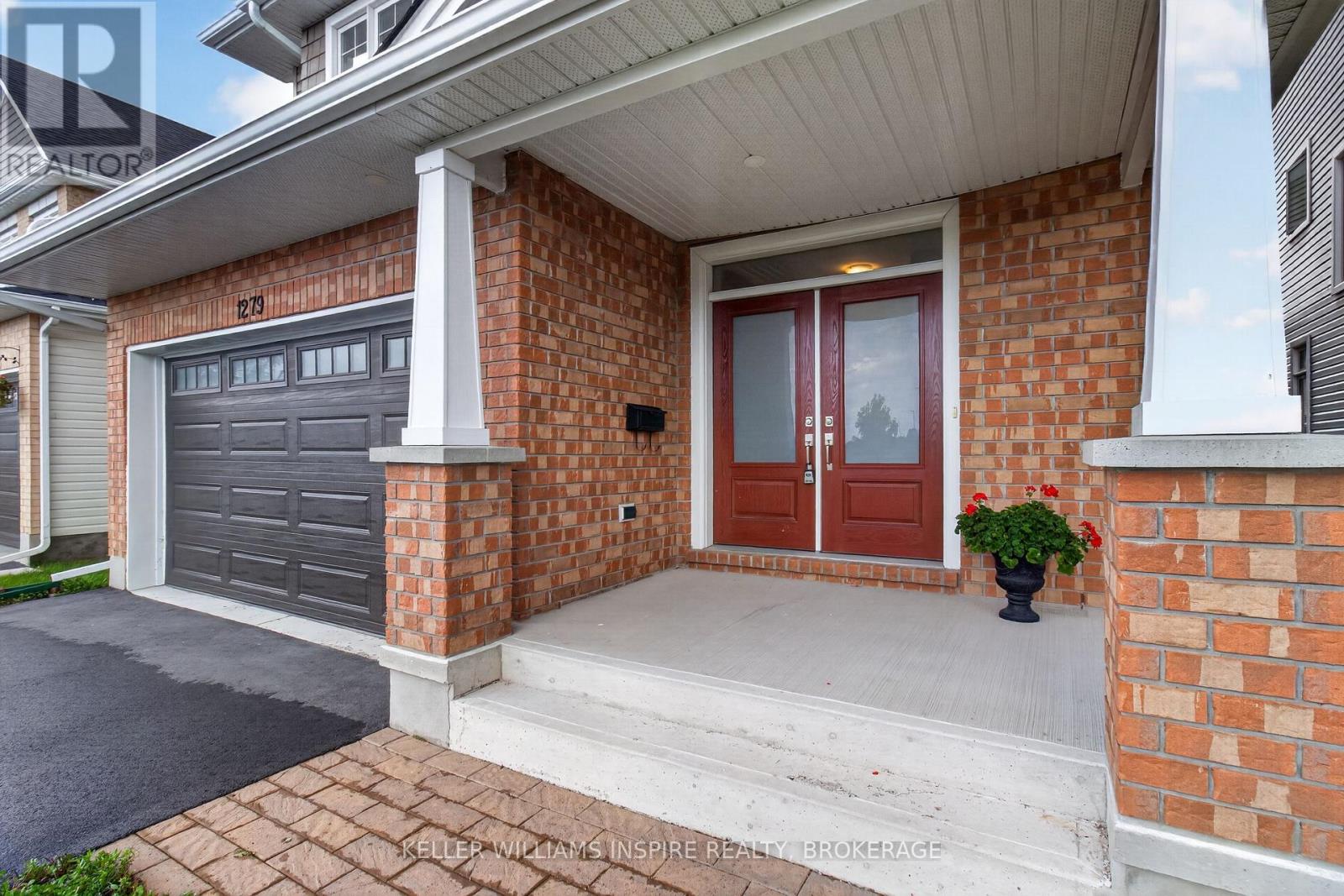 1279 Wheathill Street, Kingston, Ontario K7M 0H4 - Photo 2 - X13687742