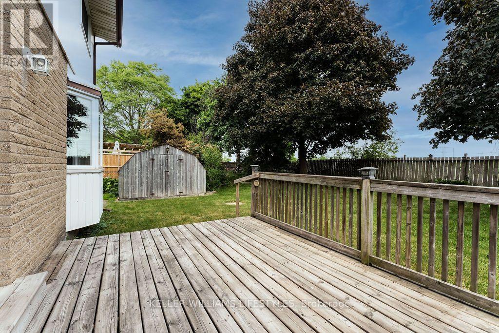54 Bexhill Drive, London South, Ontario  N6E 1X2 - Photo 33 - X13687816