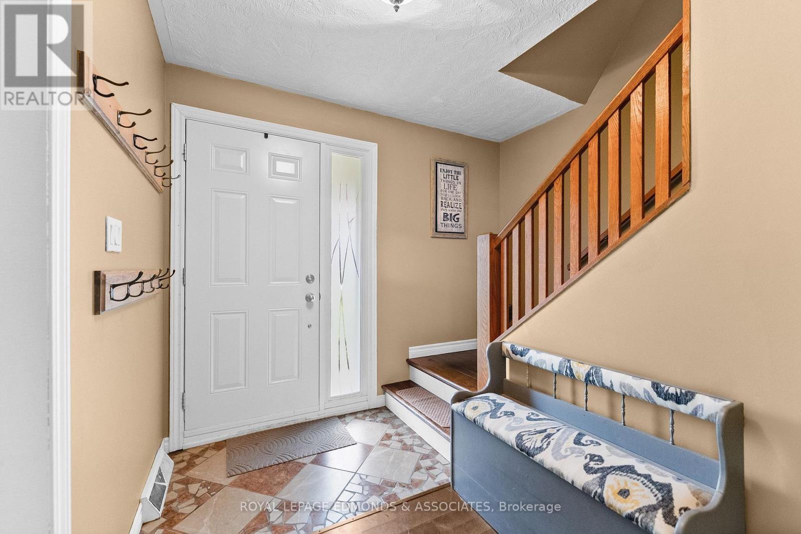6 Brian Street, Laurentian Valley, Ontario  K8A 6W4 - Photo 20 - X13687856