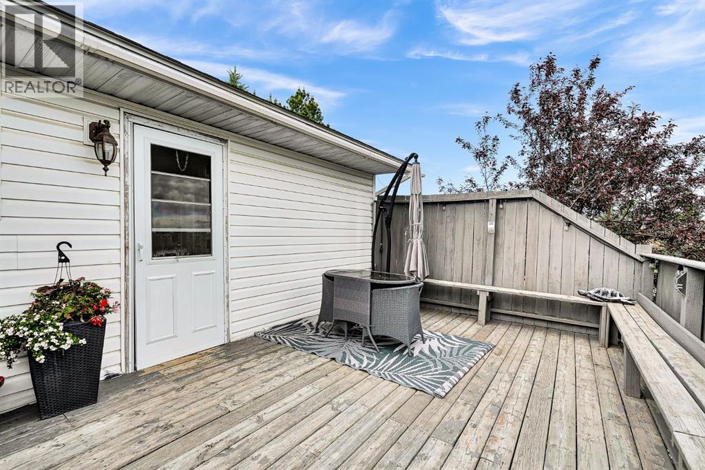502 Maplewood Drive, Diamond Valley, Alberta  T0L 0H0 - Photo 36 - A2320520
