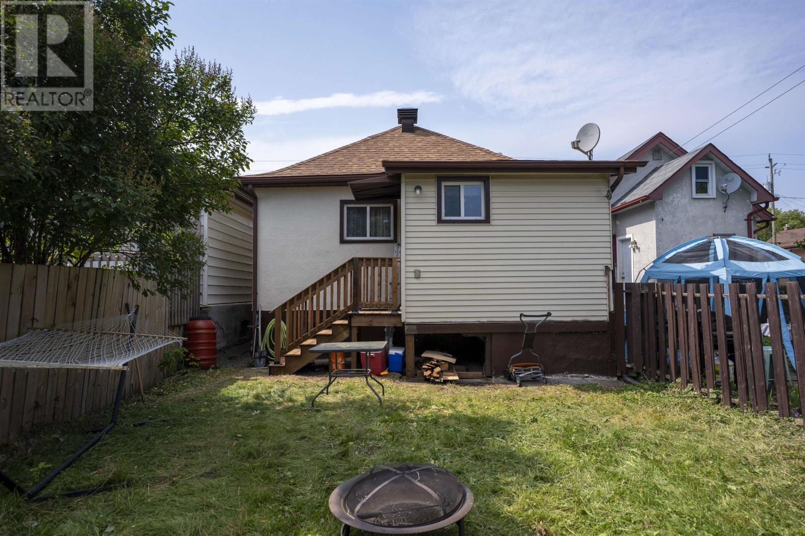 93 Ontario St, Thunder Bay, Ontario P7B 3G1 - Photo 4 - TB2602322