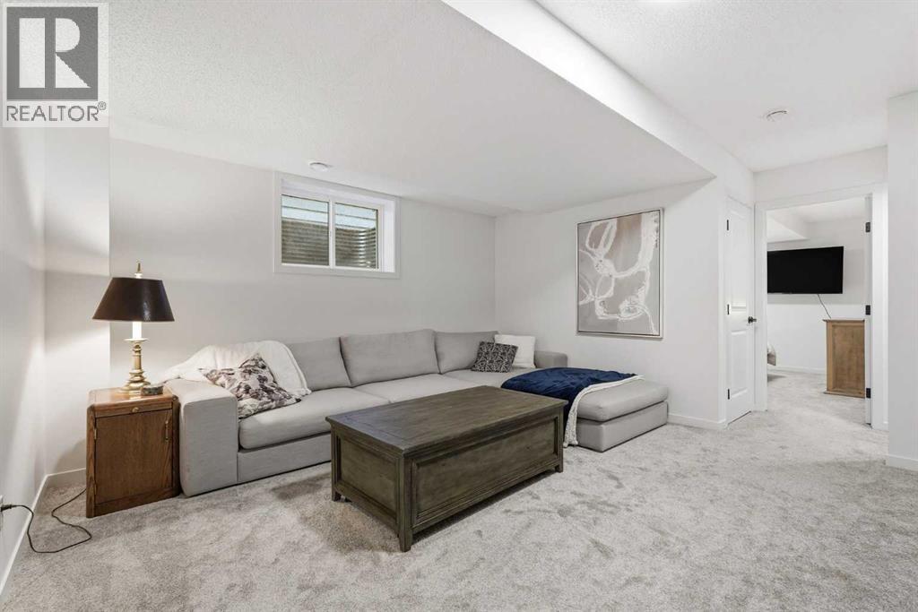129 Treeline Avenue SW, Calgary, Alberta  T2Y 0S1 - Photo 29 - A2332111