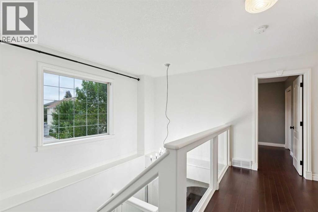 38 Tuscany Hills Crescent NW, Calgary, Alberta  T3L 2A1 - Photo 21 - A2337375
