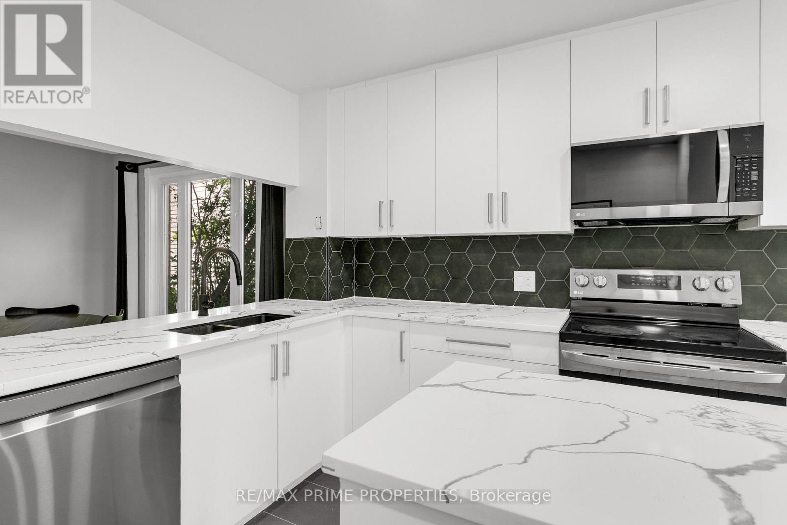 1531 Kamouraska Circle, Ottawa, Ontario  K1C 3J1 - Photo 11 - X13687800