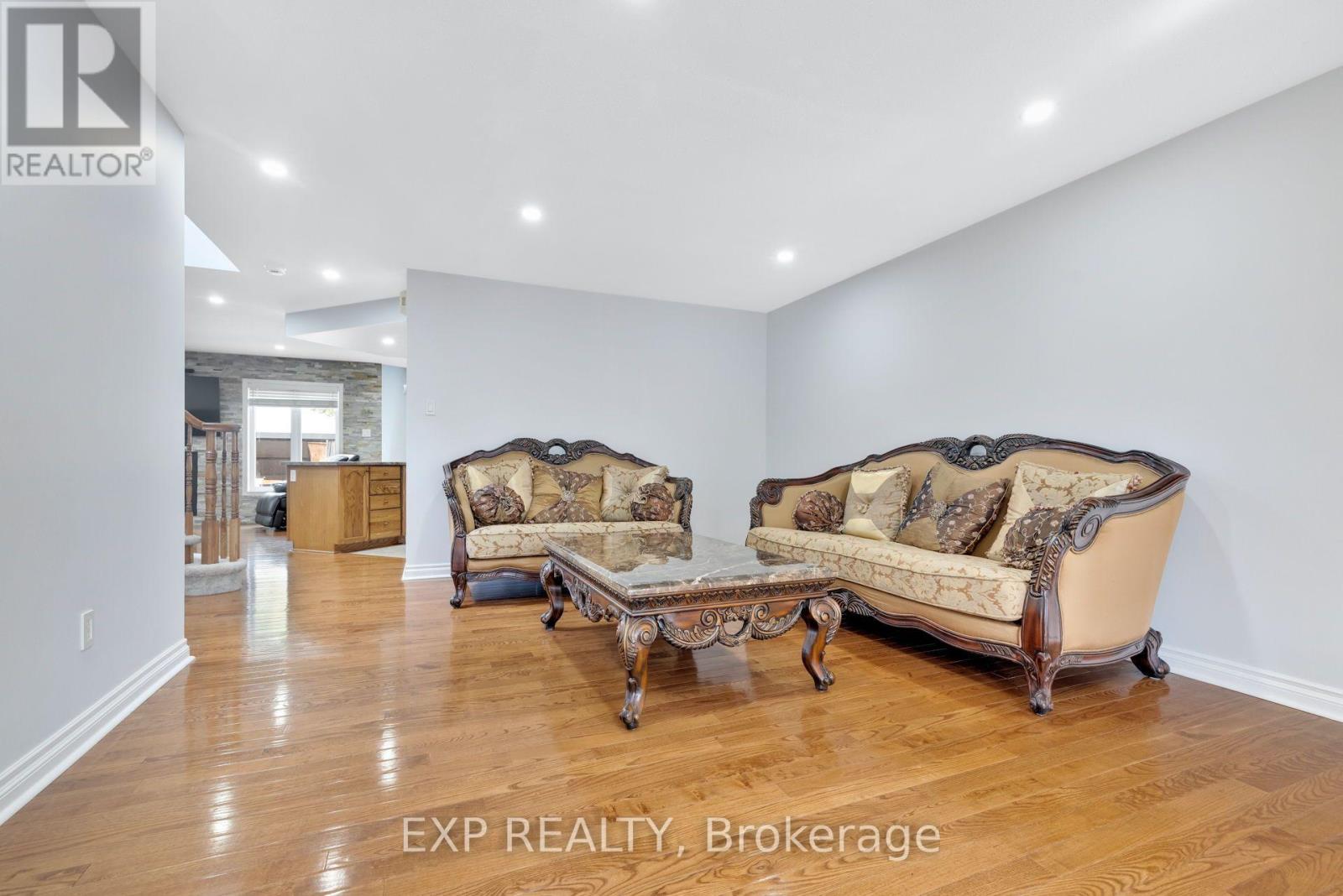 114 Ashmore Drive, Ottawa, Ontario  K2G 7B3 - Photo 6 - X13687864