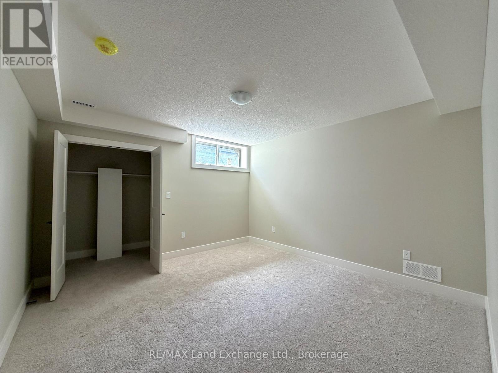 159 Westlinks Drive, Saugeen Shores, Ontario  N0H 2C3 - Photo 16 - X12604940