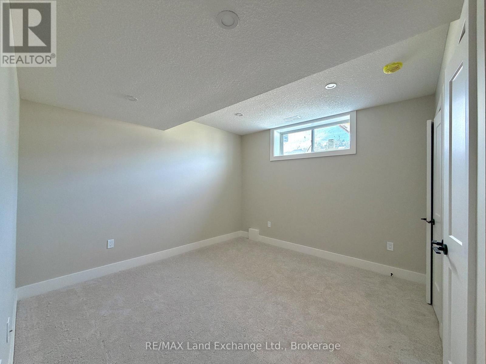 159 Westlinks Drive, Saugeen Shores, Ontario  N0H 2C3 - Photo 17 - X12604940