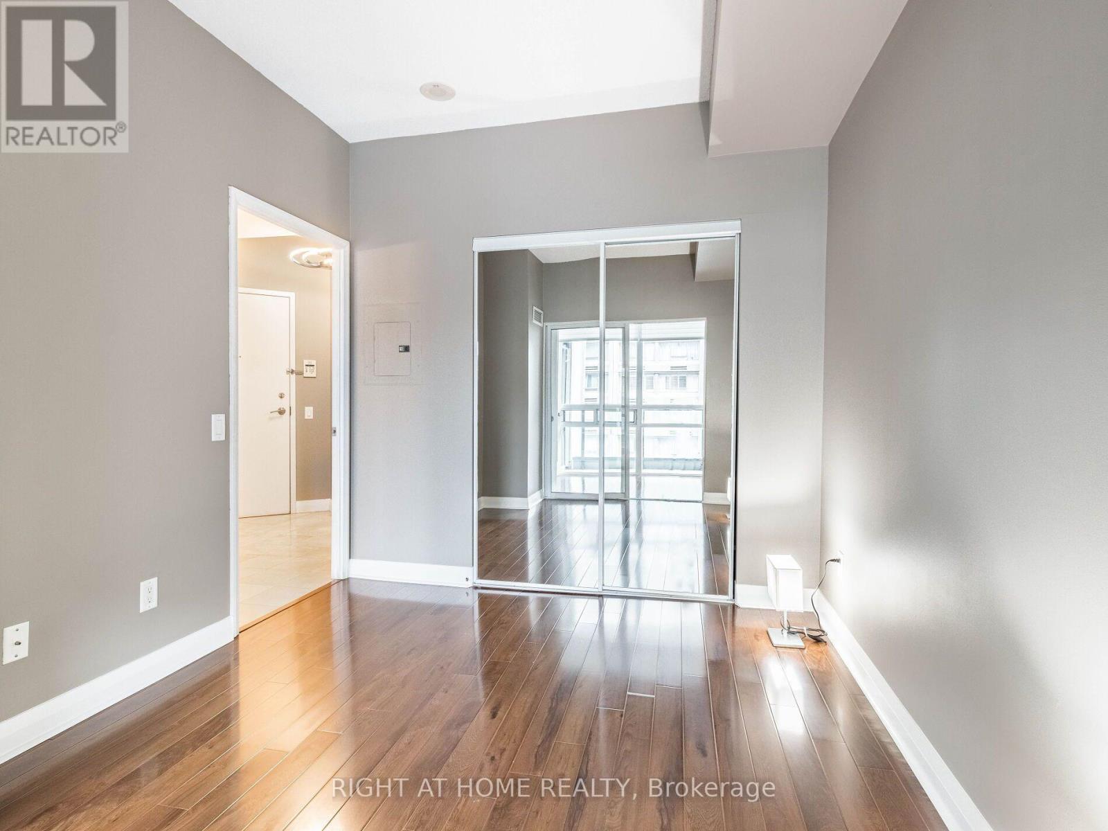 1106 - 1121 Bay Street, Toronto, Ontario  M5S 3L9 - Photo 19 - C13687670