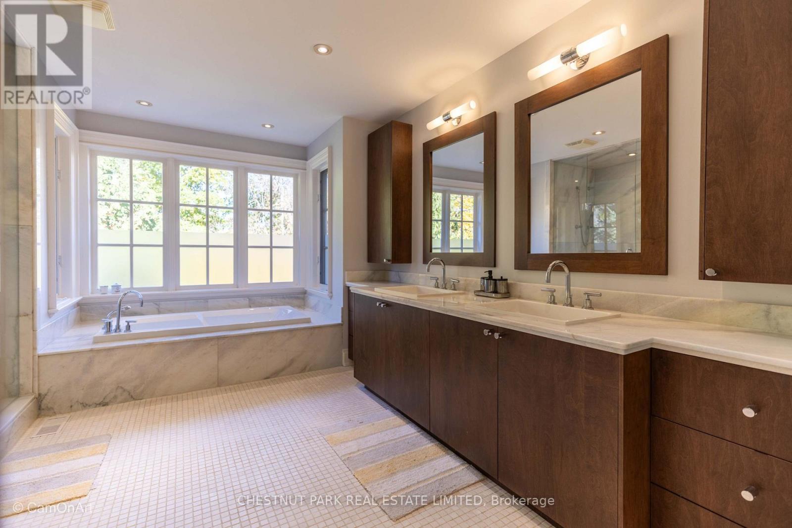 207 Forest Hill Road, Toronto, Ontario  M5P 2N3 - Photo 14 - C13687694